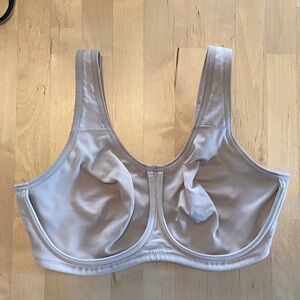 Wacoal Simone Sport Underwire Bra, size 34DD, nude